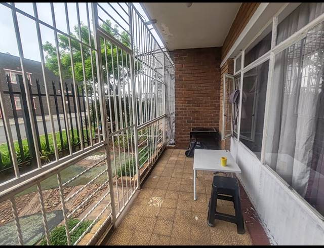 2 BEDROOM APARTMENT TO LET IN BRAKPAN CENTRAL